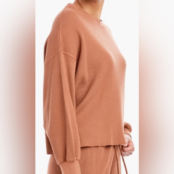 💃Sage Collective Waffle Knit Ribbed Top - Picture 3 of 7